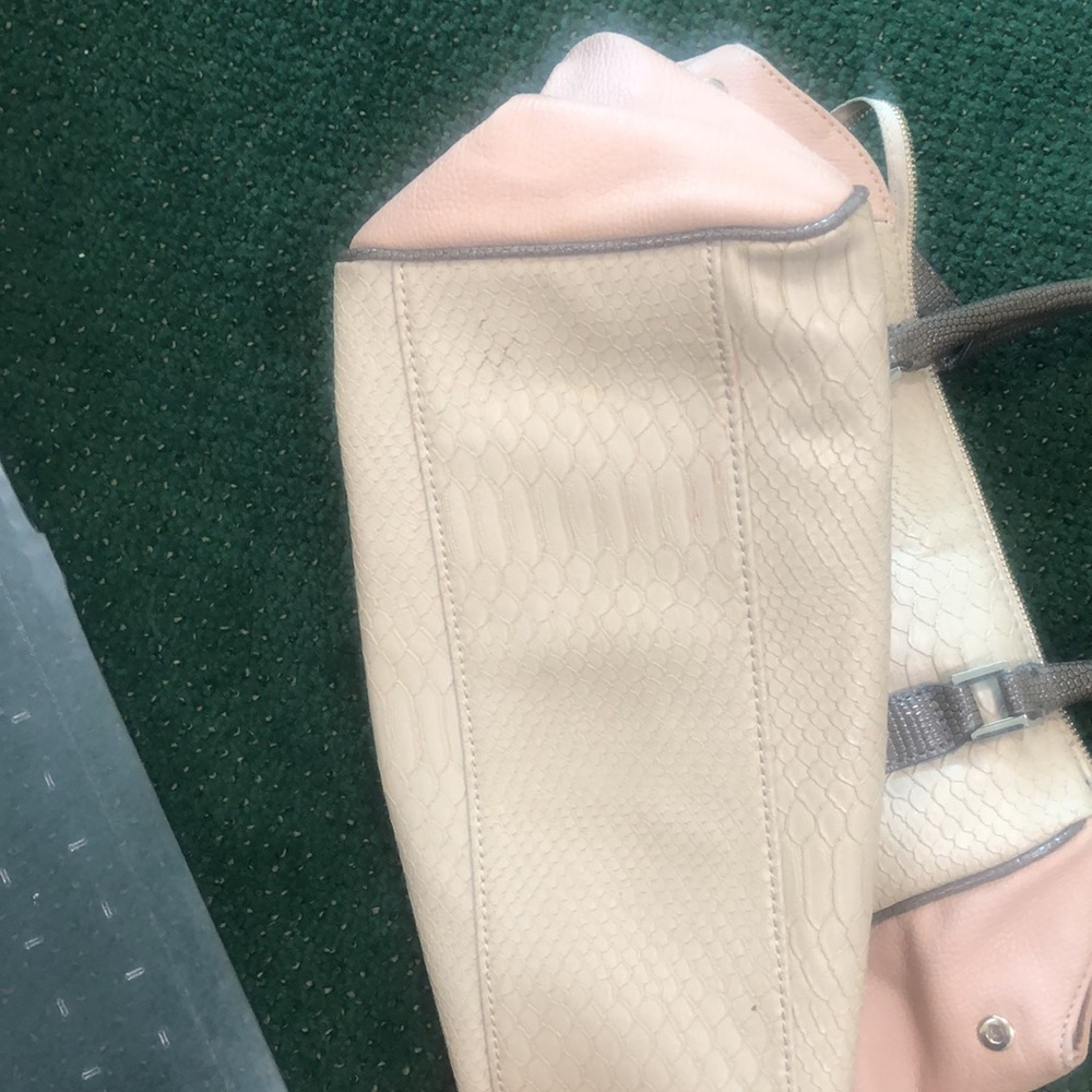 Guess Bag With Matching Wallet Bag In Good Condit… - image 3